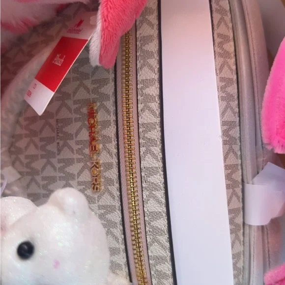 Michael Kors Valentine’s Day Purse gift basket🧸💌 - Picture 6 of 6
